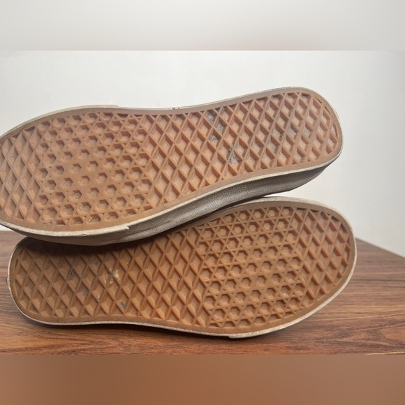 Vans Authentic Red Women’s size 8 Classic Skater 90s Hipster Casual Sneakers - Picture 6 of 10